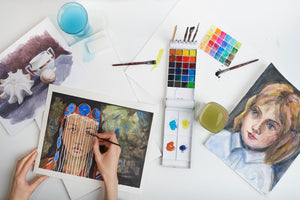 Travel Watercolor Set 7 Brushes and 24 Colors